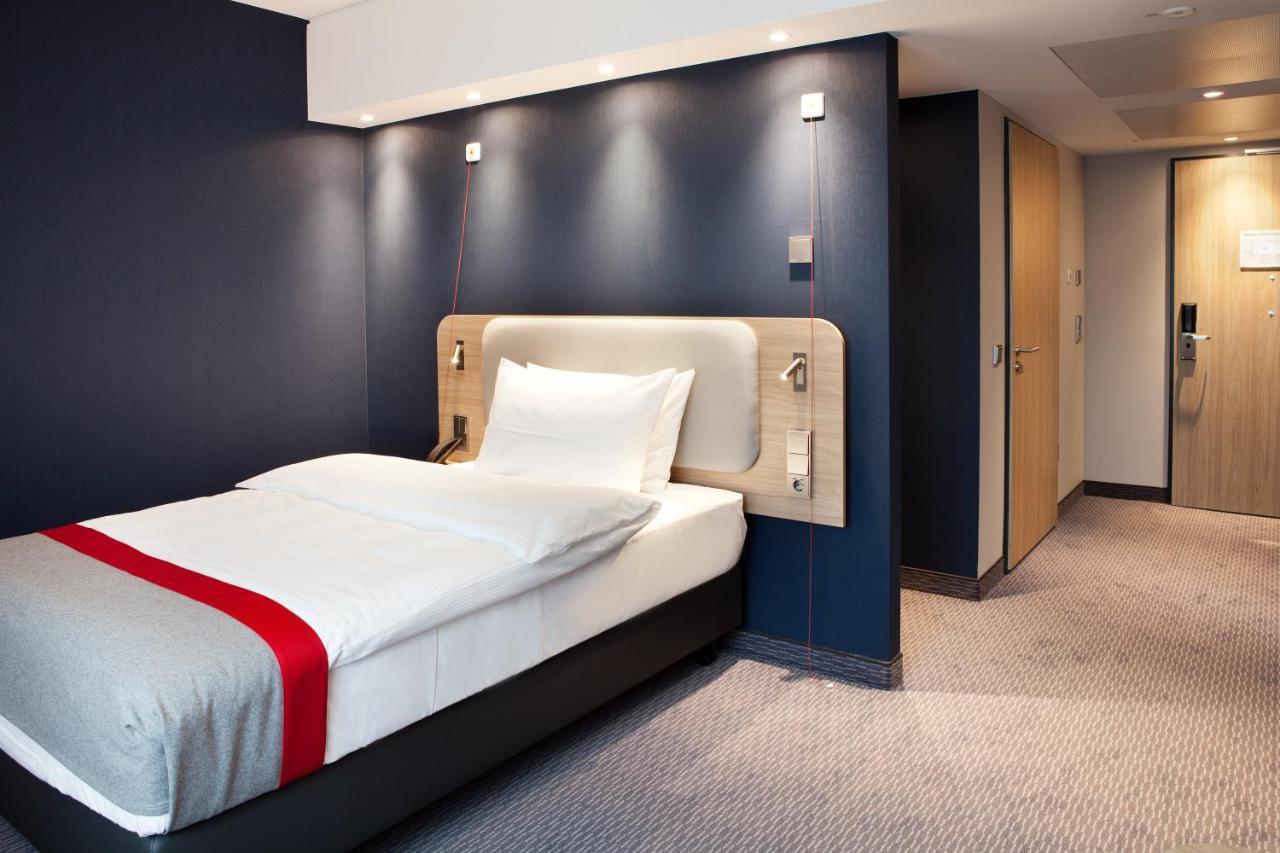 Holiday Inn Express - Darmstadt By Ihg Zewnętrze zdjęcie