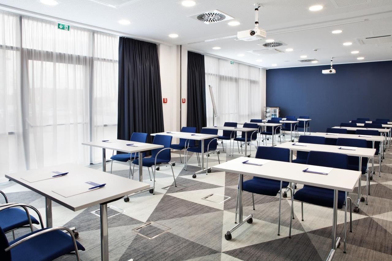 Holiday Inn Express - Darmstadt By Ihg Zewnętrze zdjęcie